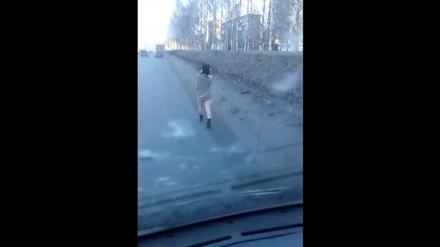 Голая жена мигает видео порно видео