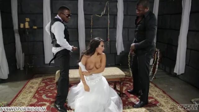 Трахнул невесту на свадьбе ▶️ смотреть онлайн порно роликов