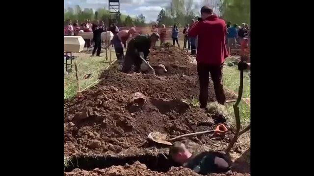 Смотреть Поедание Спермі порно видео онлайн