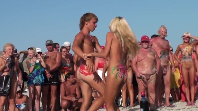 Русские женщины с большими сиськами: порно видео на lavandasport.ru
